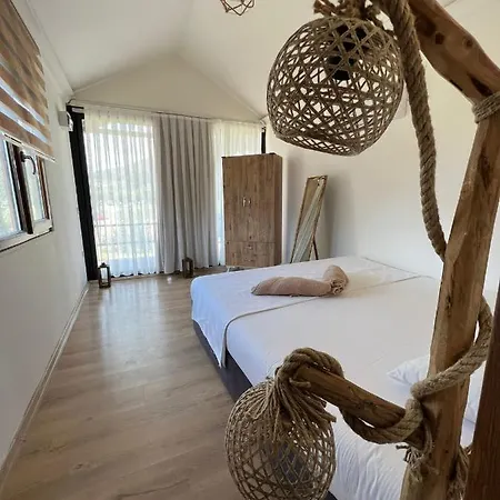 Otel Marimare &