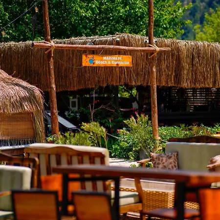 Hotel Marimare & *