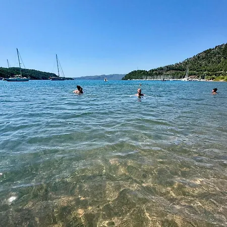 Otel Marimare & *